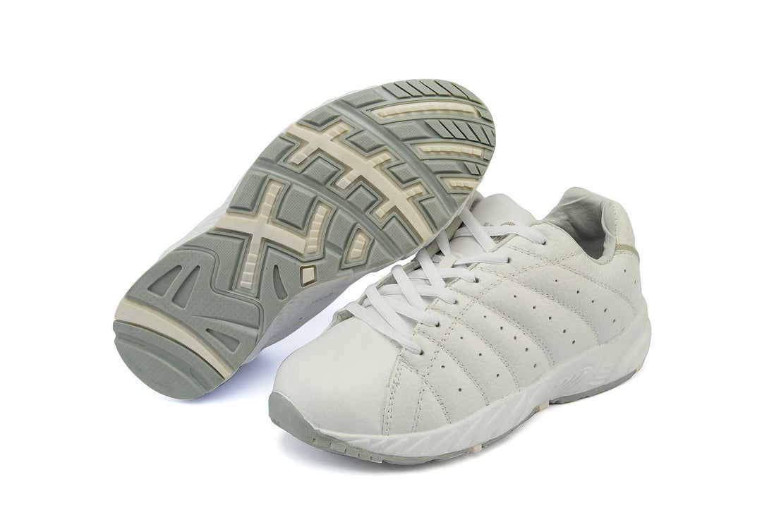 447 - Answer2 Women's Athletic Walking Shoes White/Silver