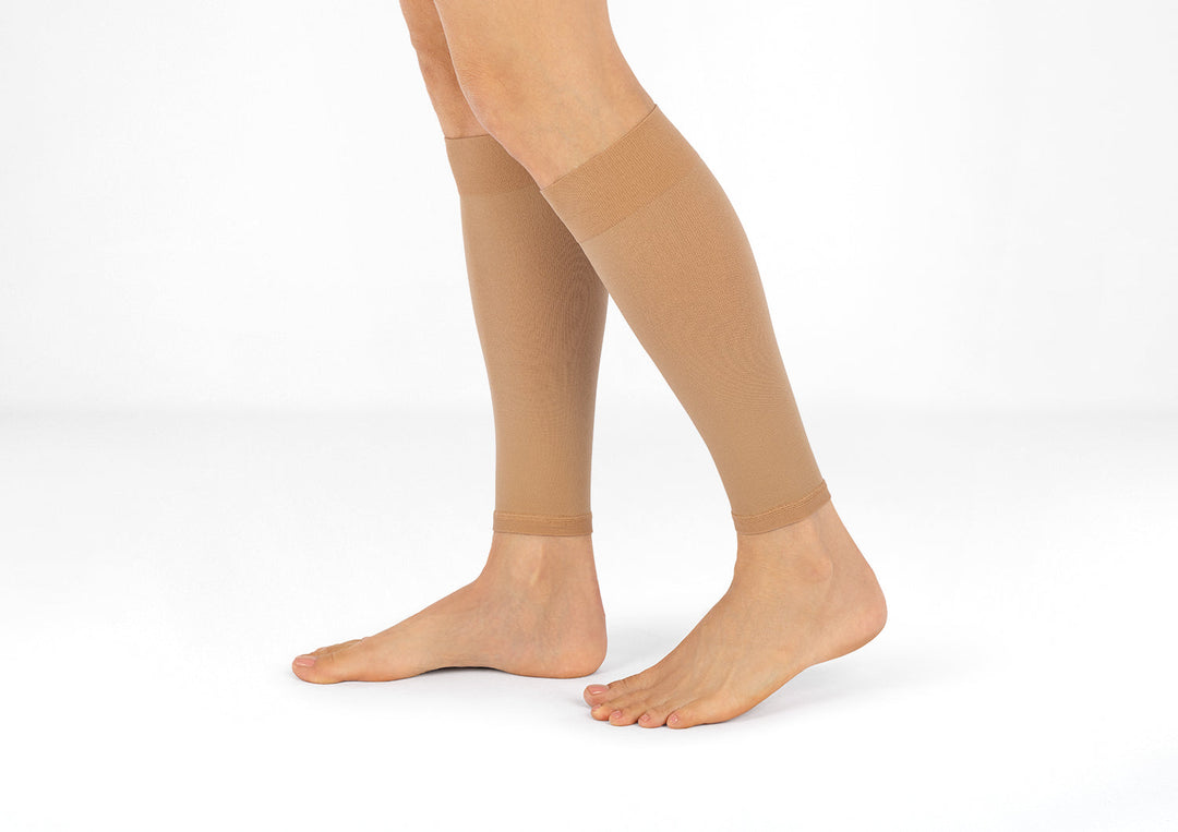 Compression Calf Sleeves Wide 15-20 mmHg