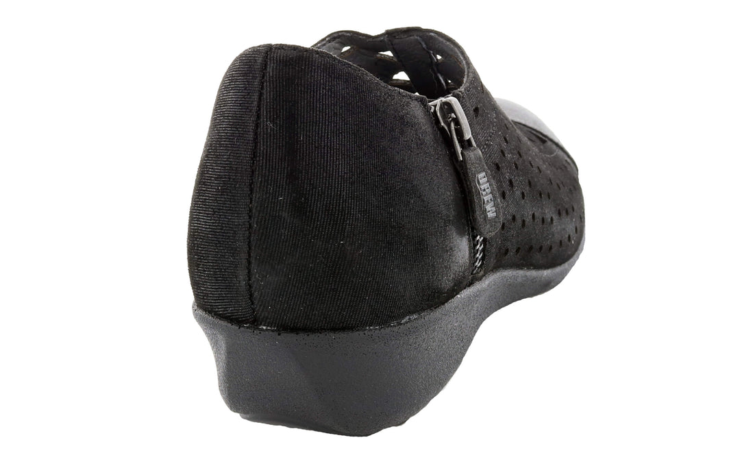 METRO Black Microdot Leather